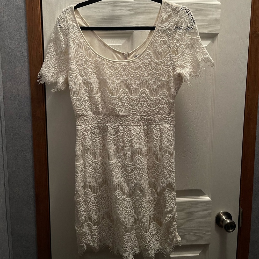 White Lacey Gap Dress, Size 8 (fits a bit smaller than an average 8)
